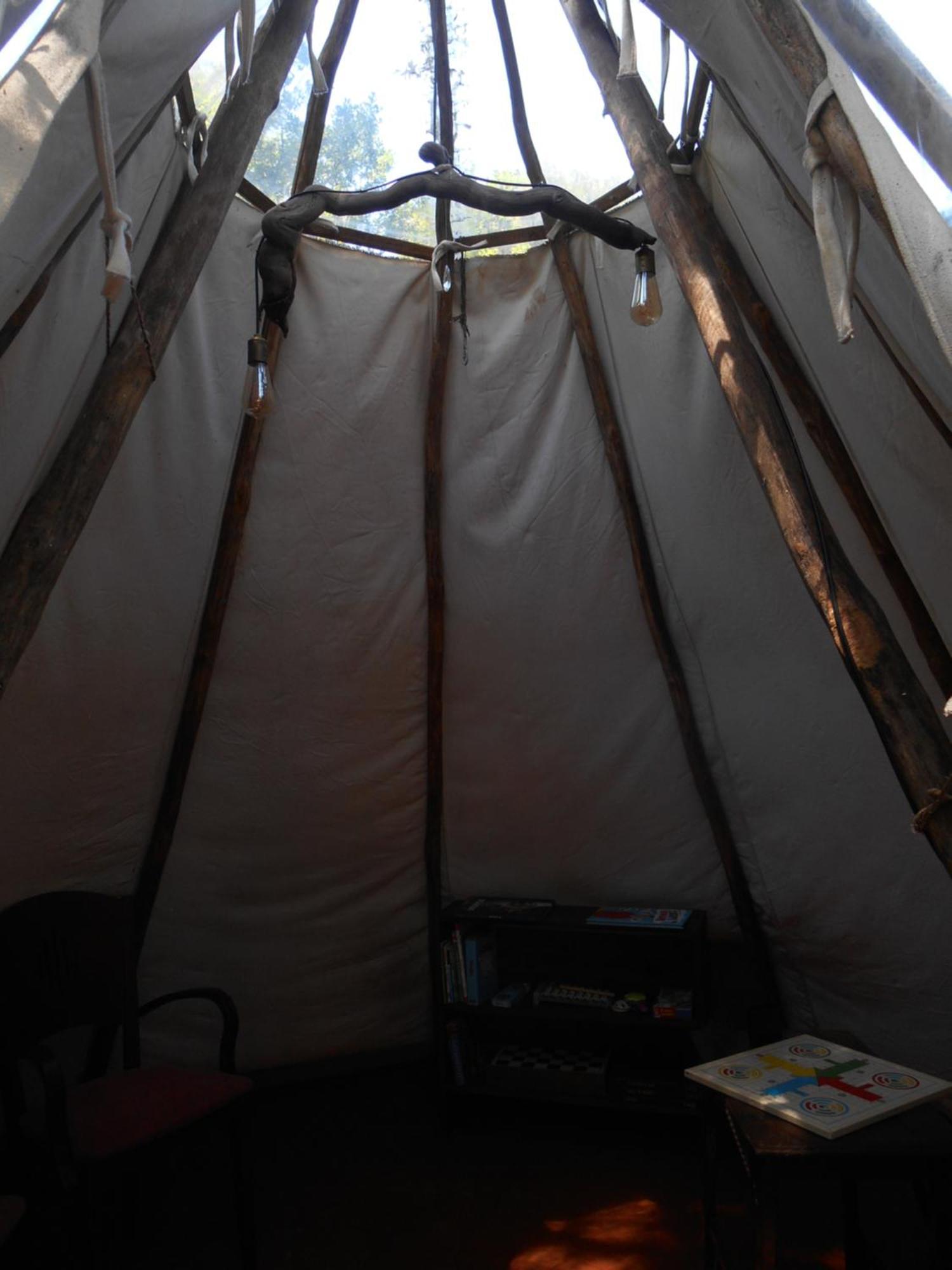 Campo de lujo Tipi y Cabaña privada en Sierra de Córdoba Córdoba